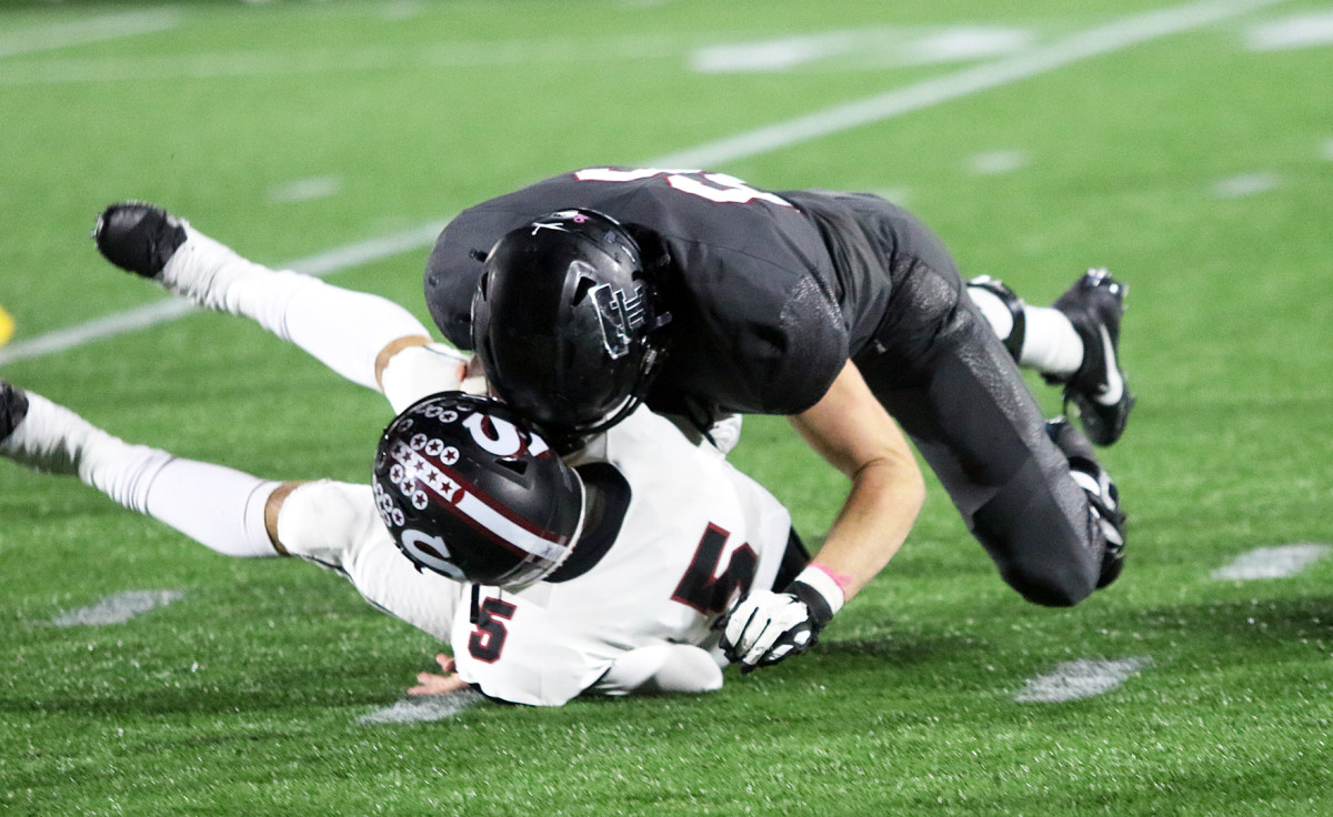 a Tualatin Sherwood 6A Oregon football semifinal November 17 2023 Dan Brood 15